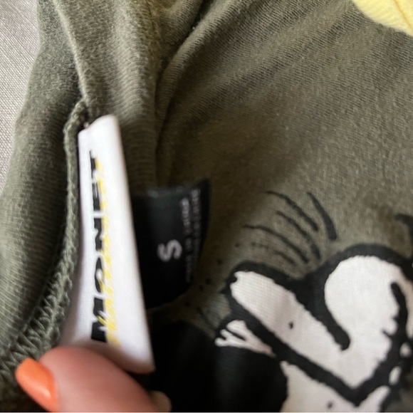 Zoomies cropped top tees - size small - Picture 4 of 6